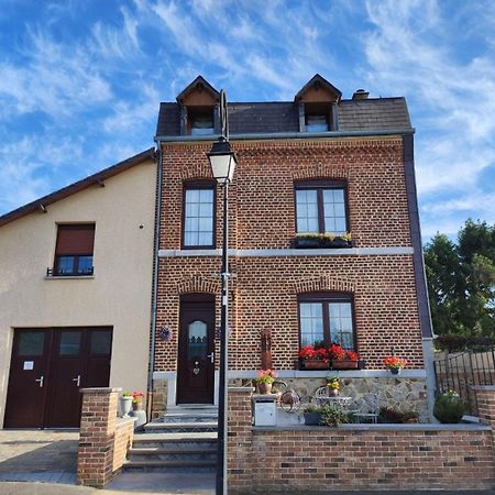 Appartement Gaston Vireux-Wallerand Exterior foto